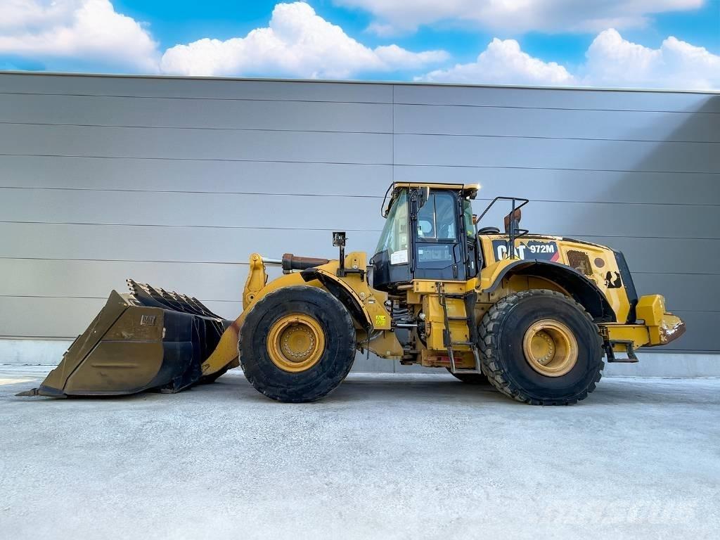 CAT 972M Radlader