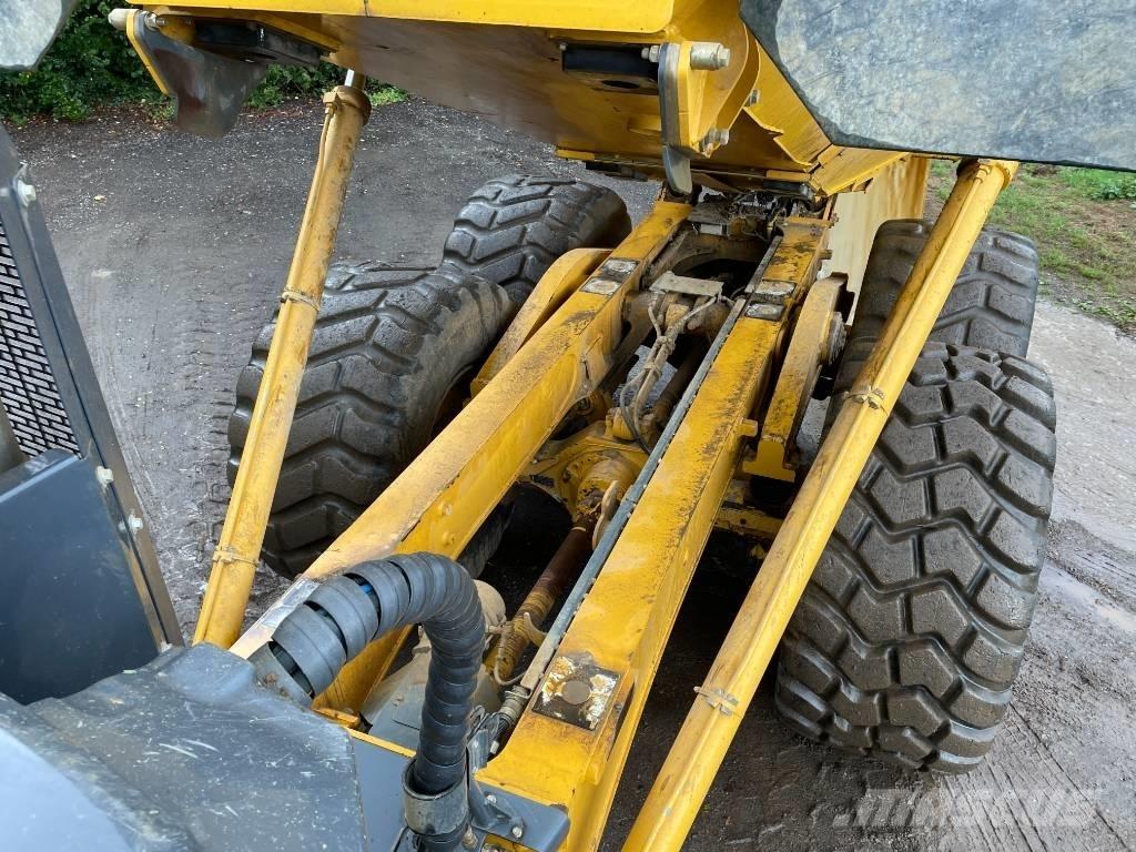 Bell B 25 E EPA Dumper - Knickgelenk