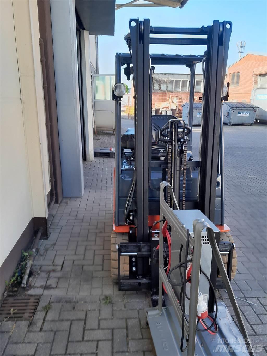 Toyota 8FBEK18T Elektrische heftrucks