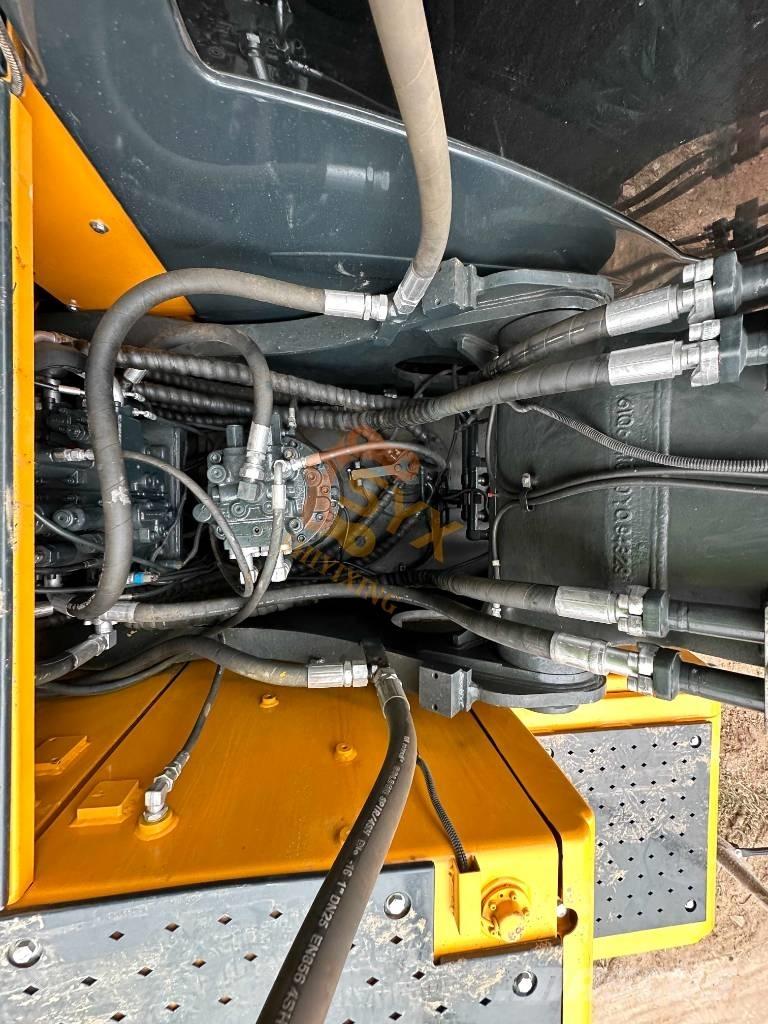 Hyundai Robex 220-9S Raupenbagger