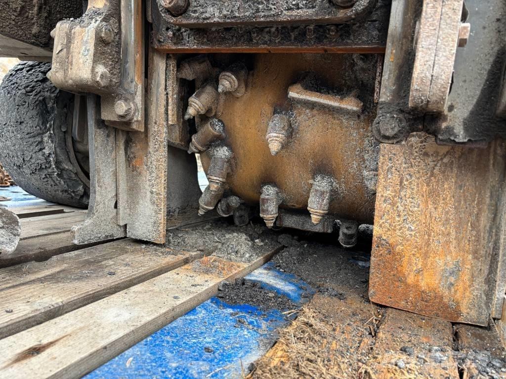 Wirtgen W 60 Ri Asphaltfräsen