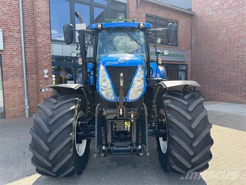 New Holland T7.220 Traktoren