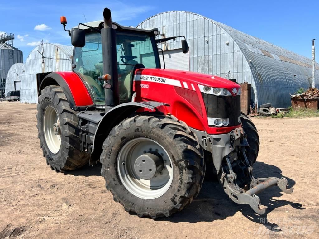 Massey Ferguson 8680 Traktoren