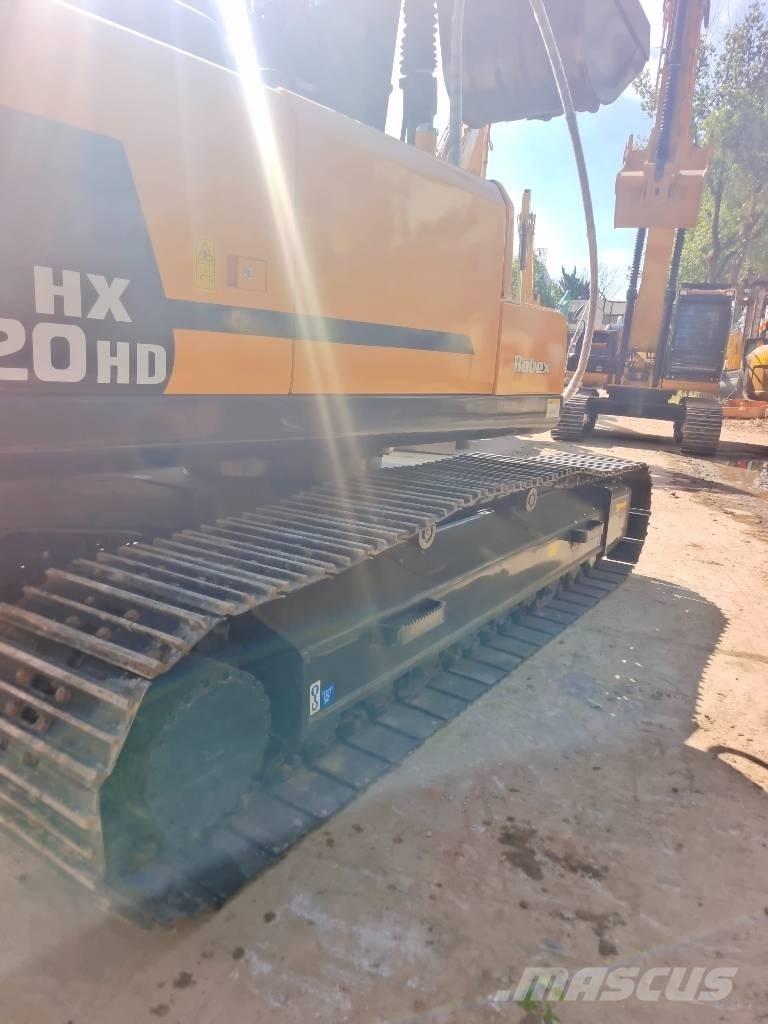 Hyundai HX220HD Raupenbagger