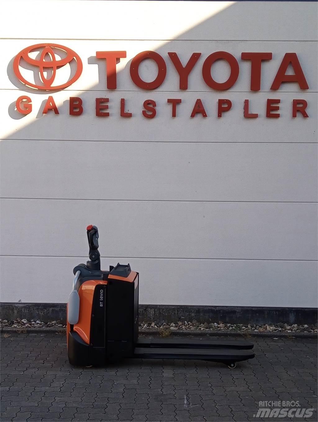 Toyota LPE200 Niedergabelstapler