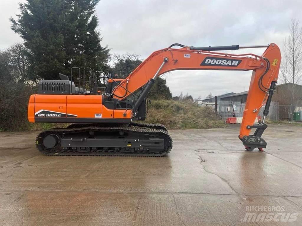 Doosan Dx300LC-7 Raupenbagger