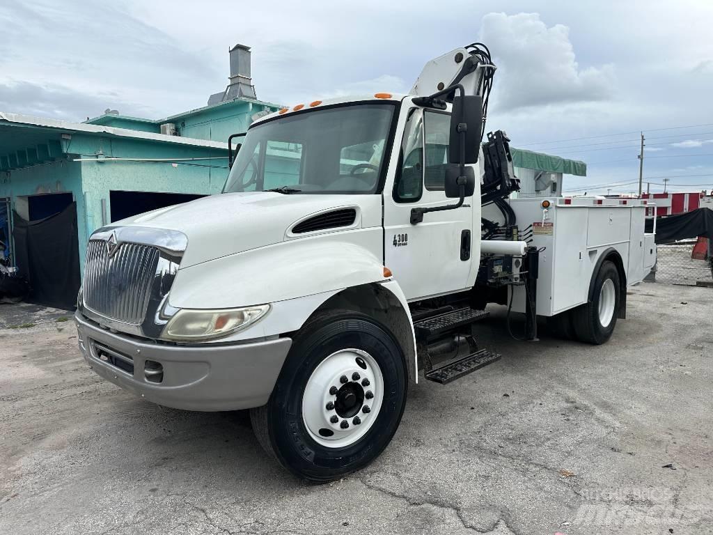 International 4300 Andere Fahrzeuge