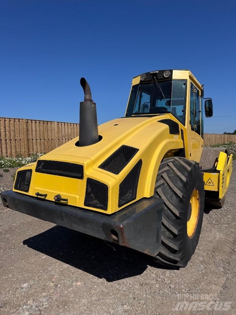 Bomag BW 213 D H-4 Walzenzüge