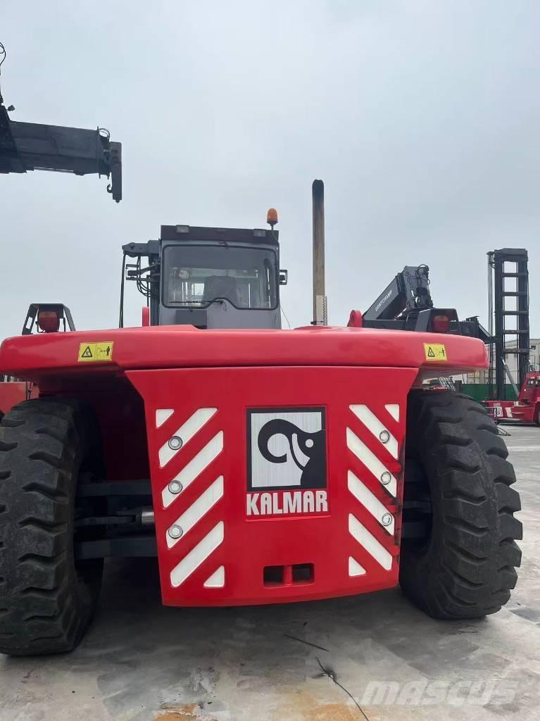 Kalmar DCF 300-12 Diesel heftrucks