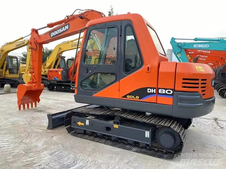 Doosan DH80 Raupenbagger