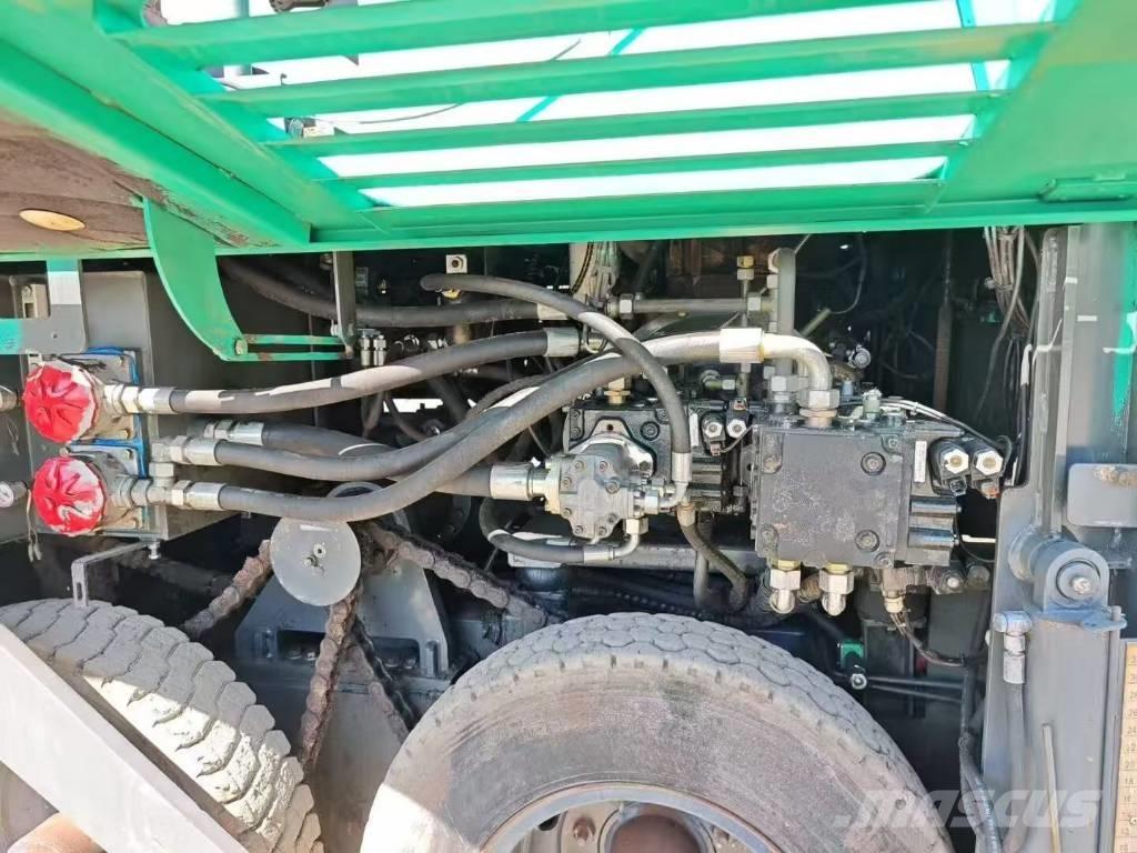 XCMG RP 453 L Strassenfertiger