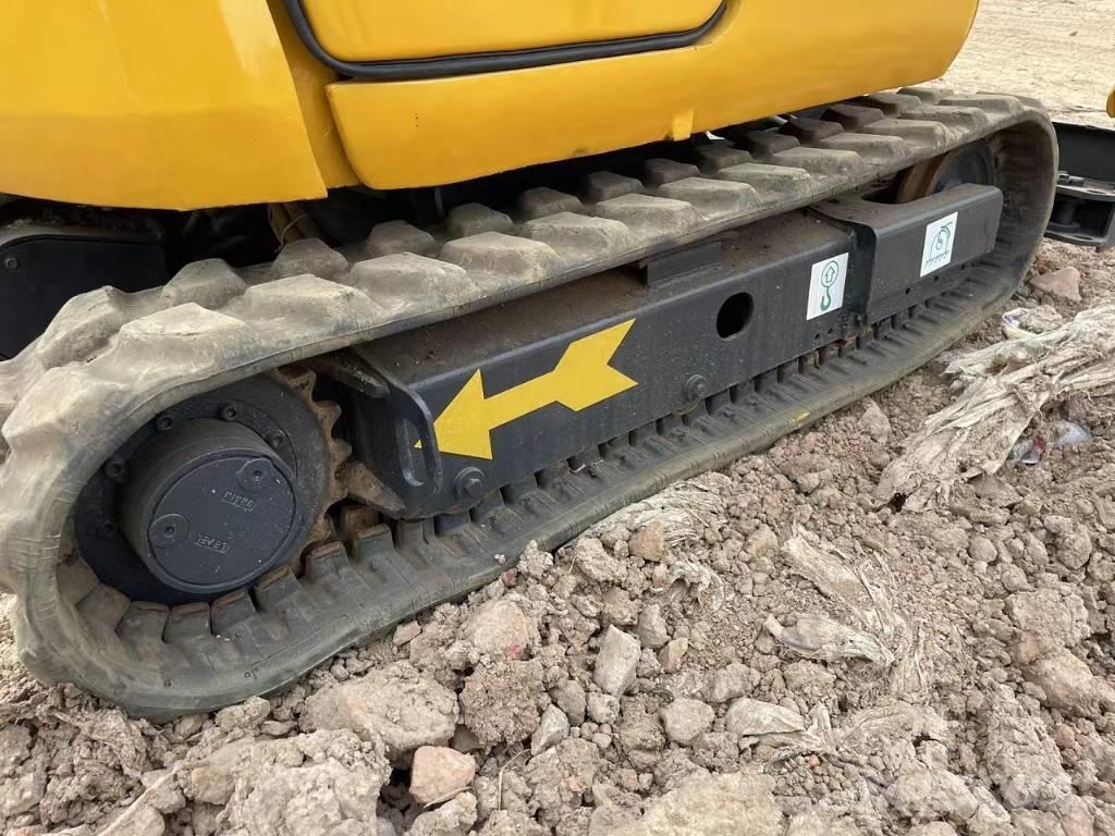 Komatsu PC18 Minibagger < 7t