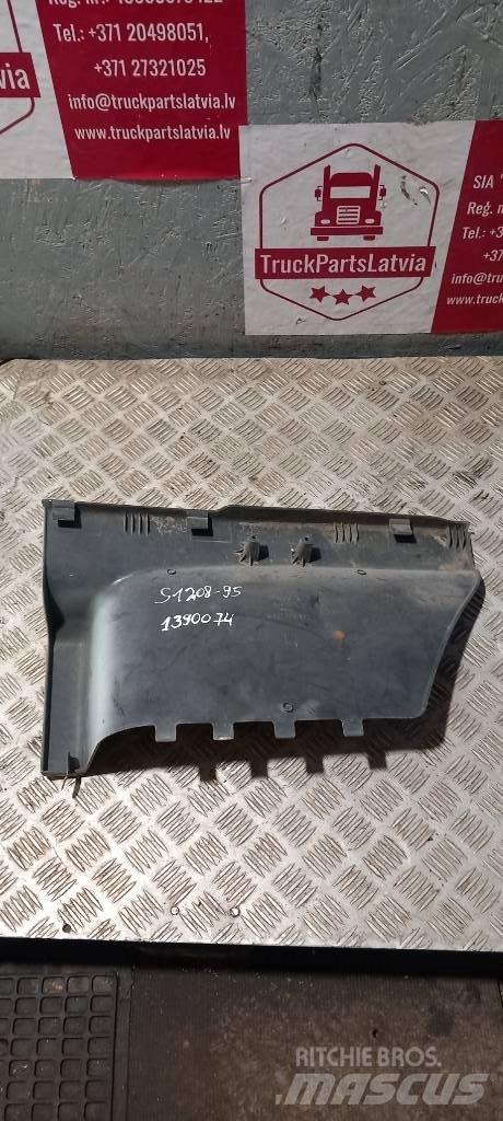Scania 94 D.   1390074 Kabinen