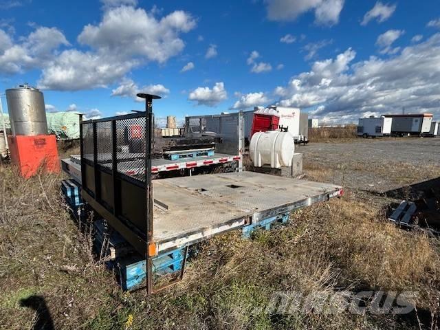 Ford F 550 Pritschenwagen/Pritschenwagen mit Seitenklappe