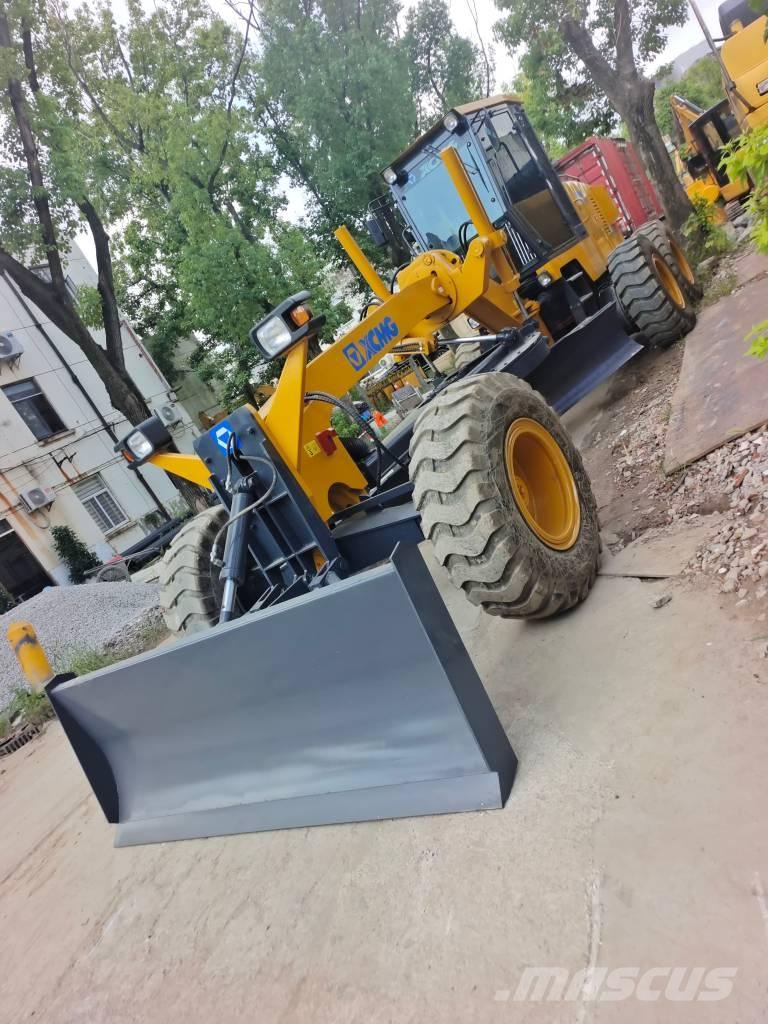 XCMG GR 2153 Grader