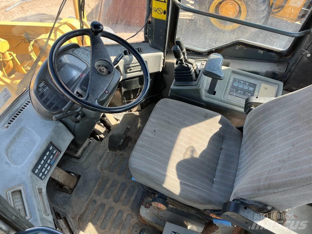 Komatsu WA 480 Radlader