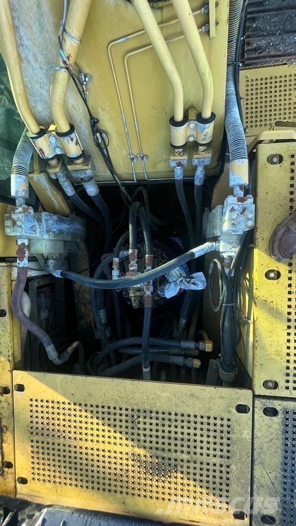 CAT 330 C LC Raupenbagger