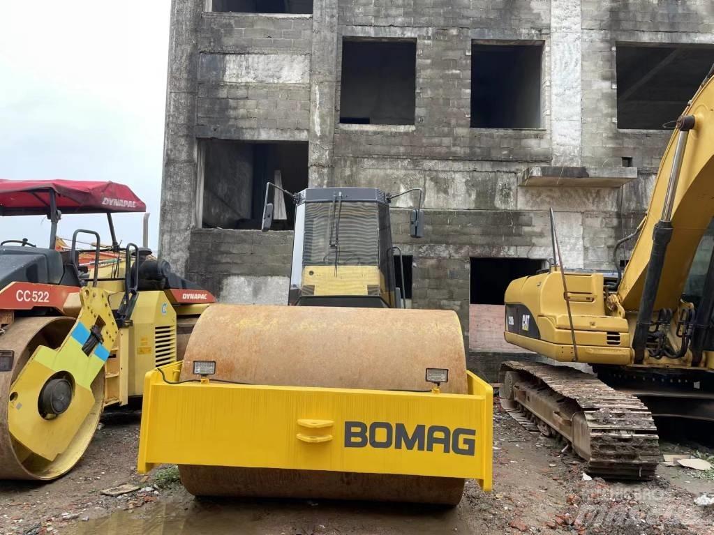 Bomag BW 217 Walzenzüge