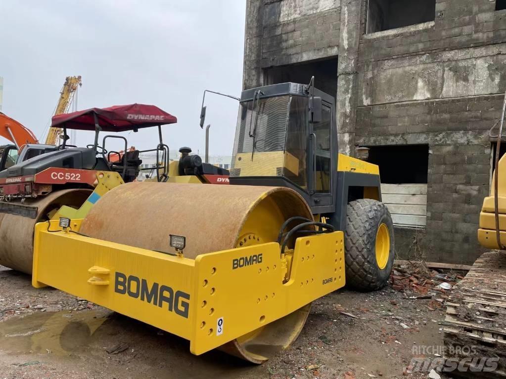 Bomag BW 217 Walzenzüge