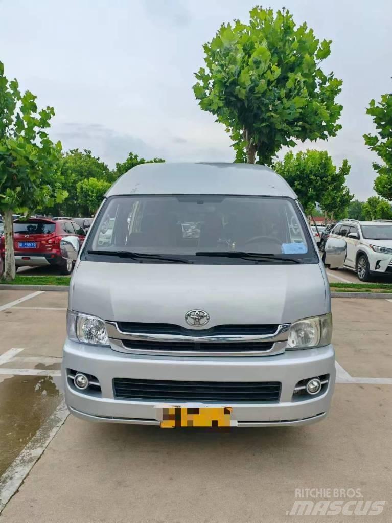 Toyota Coaster Überlandbusse