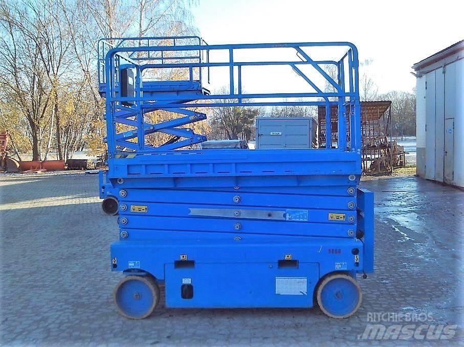 Airo X 12 EW Scheren-Arbeitsbühnen