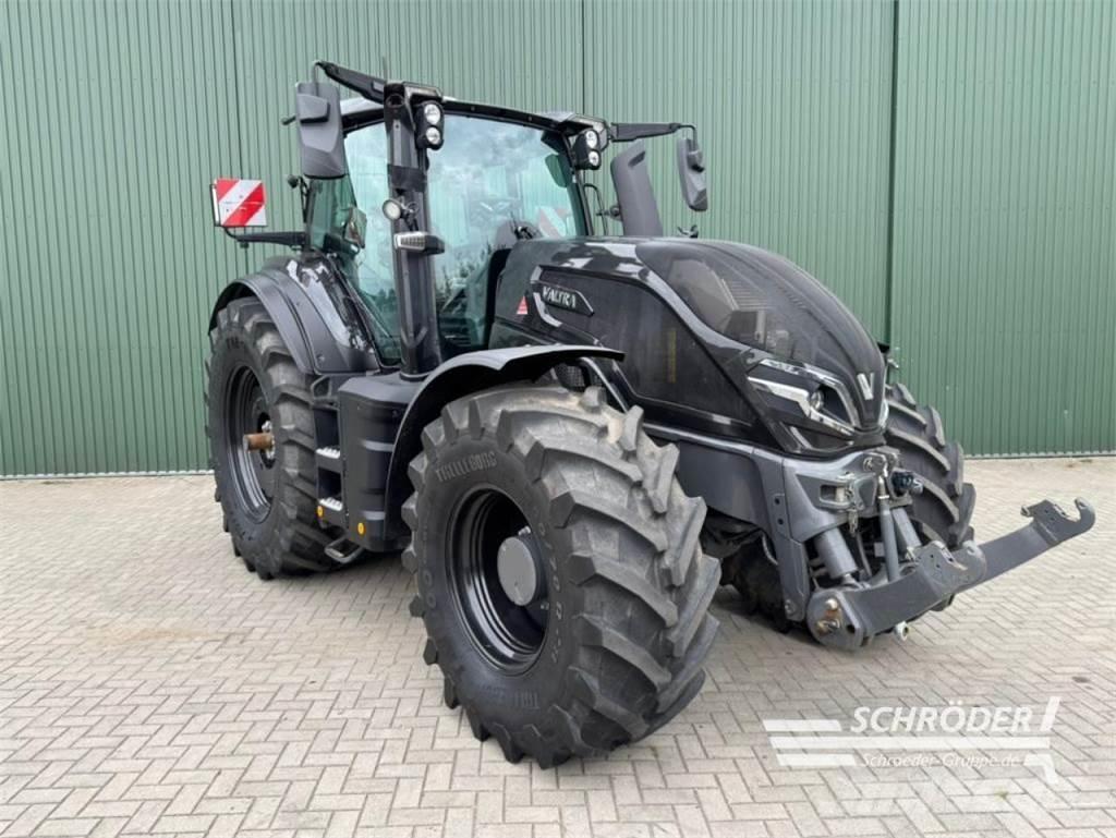 Valtra Q 305 Traktoren
