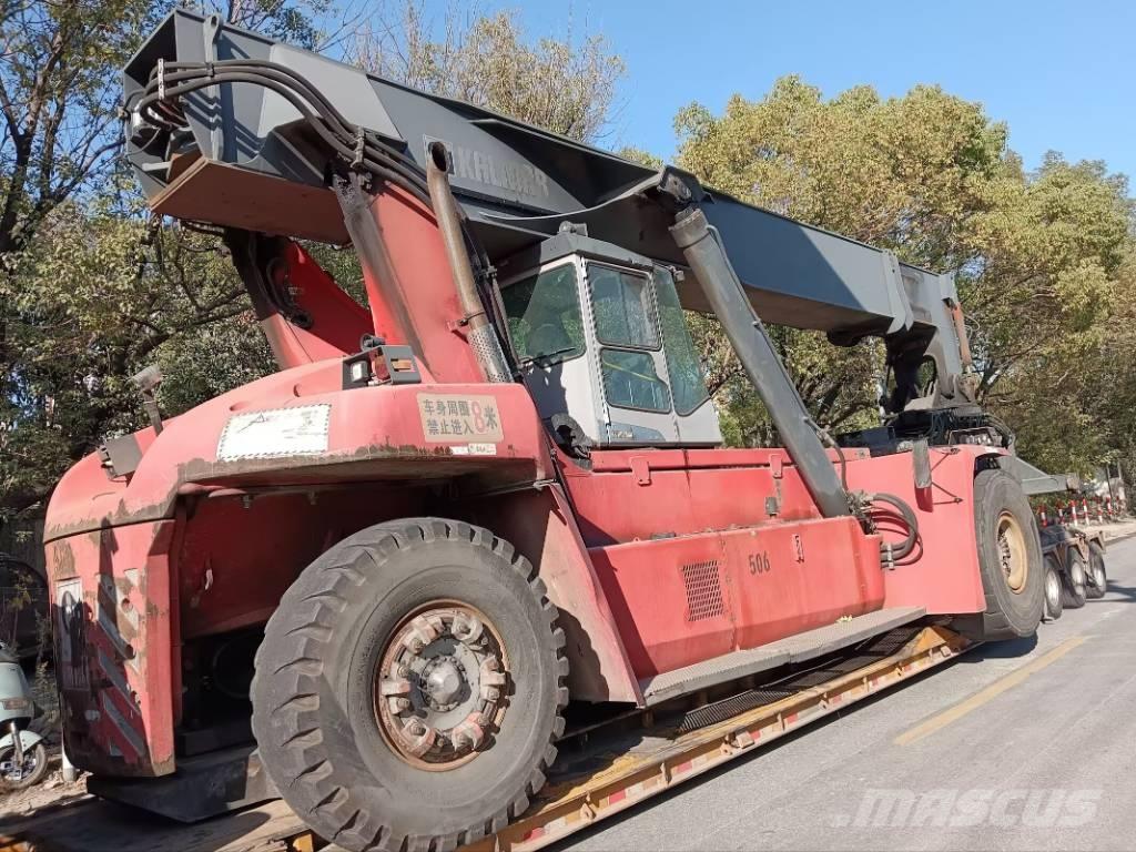 Kalmar DRT 450 Reach-Stacker