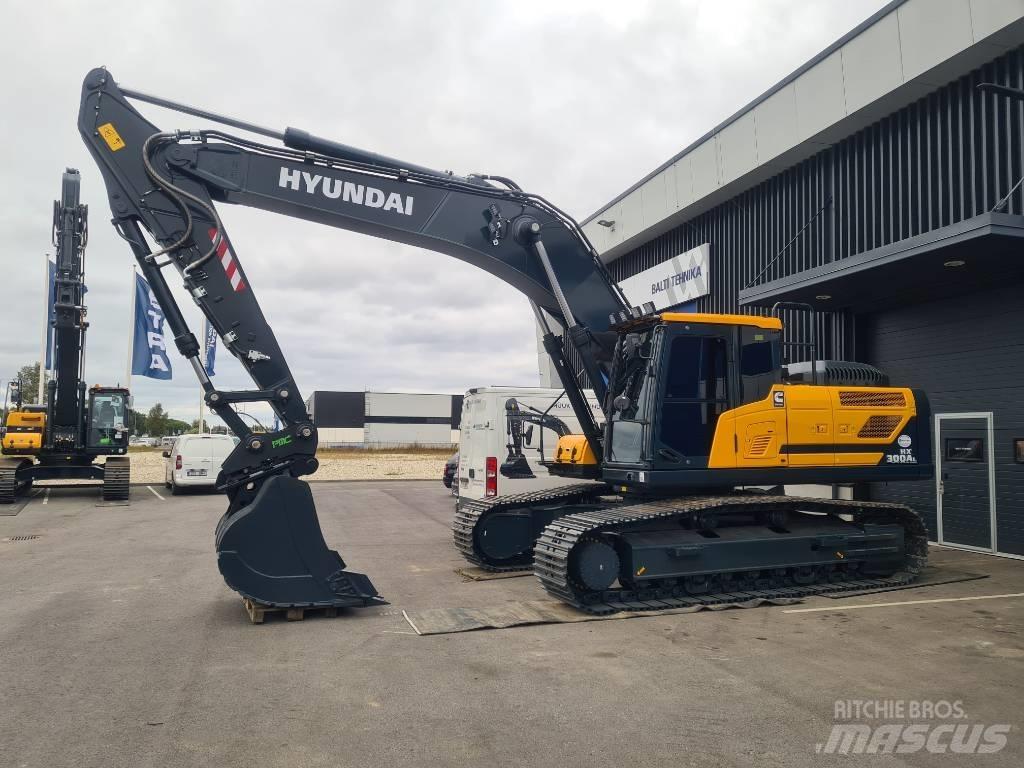 Hyundai HX300AL Raupenbagger