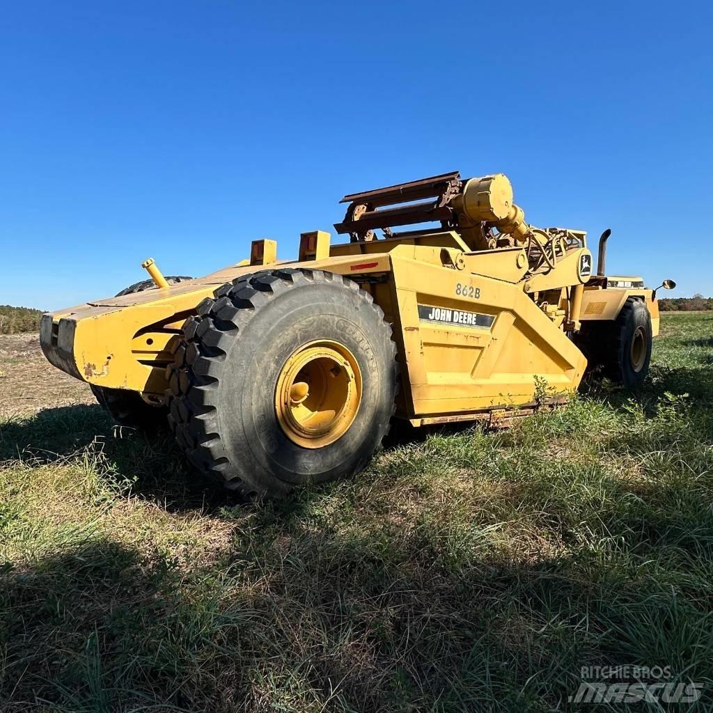 DEERE 862B Schaber