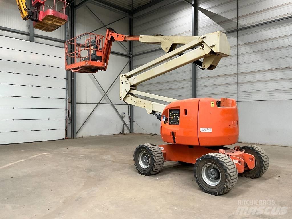 JLG 450 AJ Gelenkteleskoparbeitsbühnen