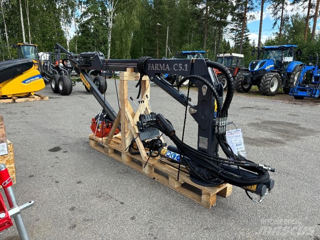 Farma C 5.1 M Krane und Lader