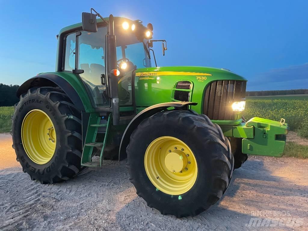 John Deere 7530 Traktoren