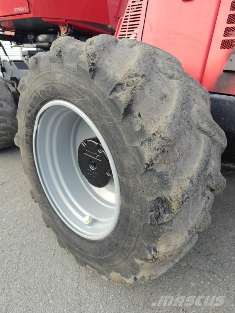 Komatsu 901 TX.1 Harvester