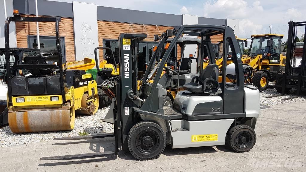 Nissan U1D2A25LQ LPG heftrucks