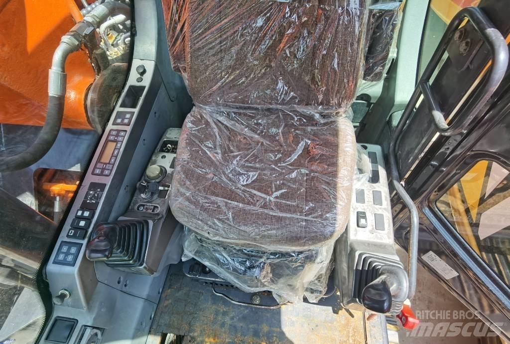 Doosan DX 225 LC Raupenbagger
