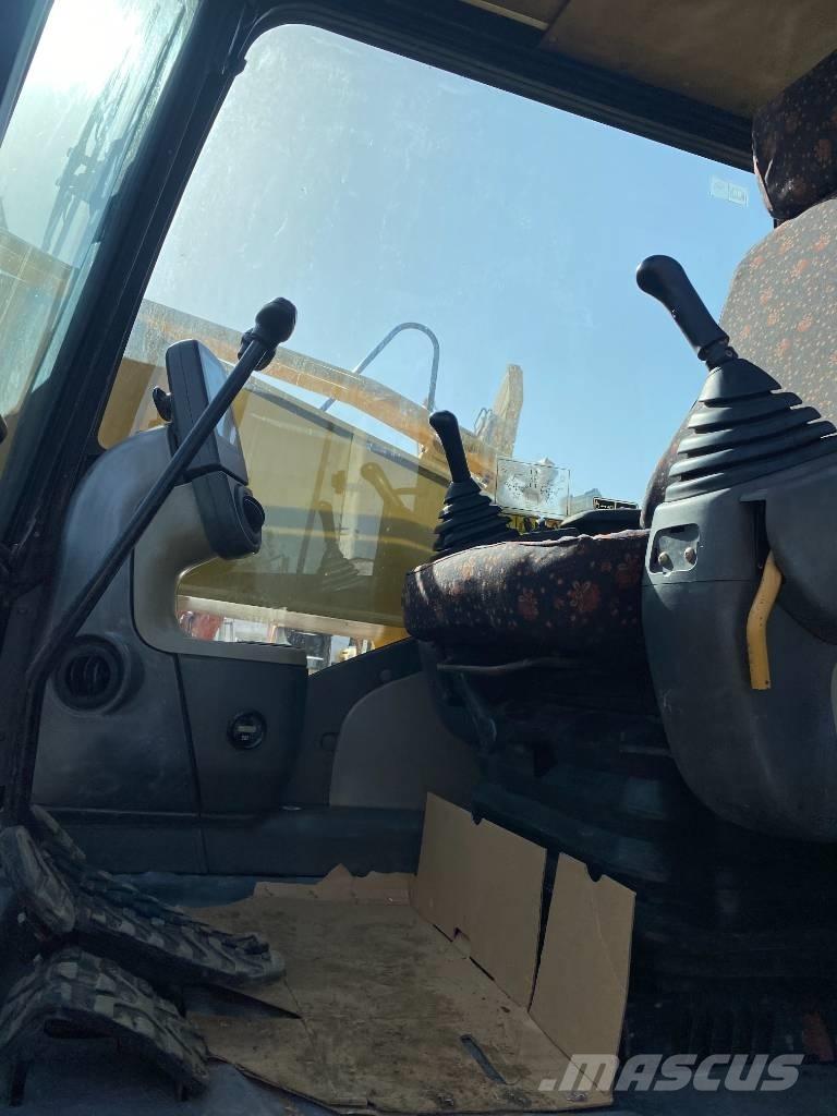 CAT 326D Raupenbagger