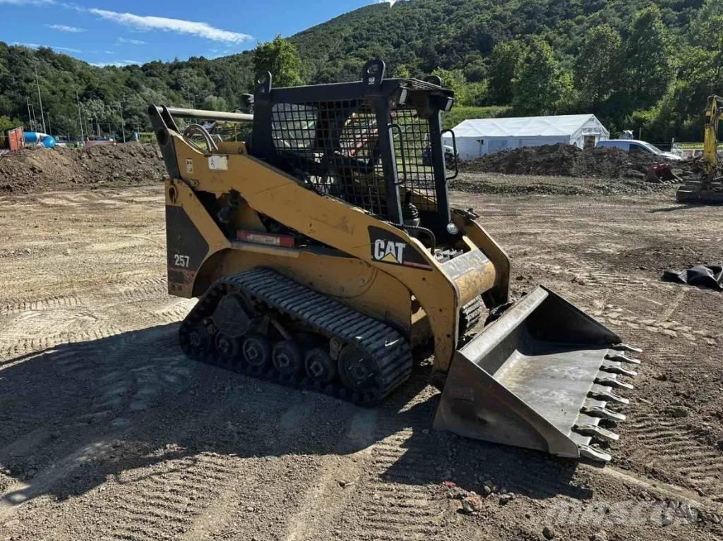 CAT 257 Laderaupen