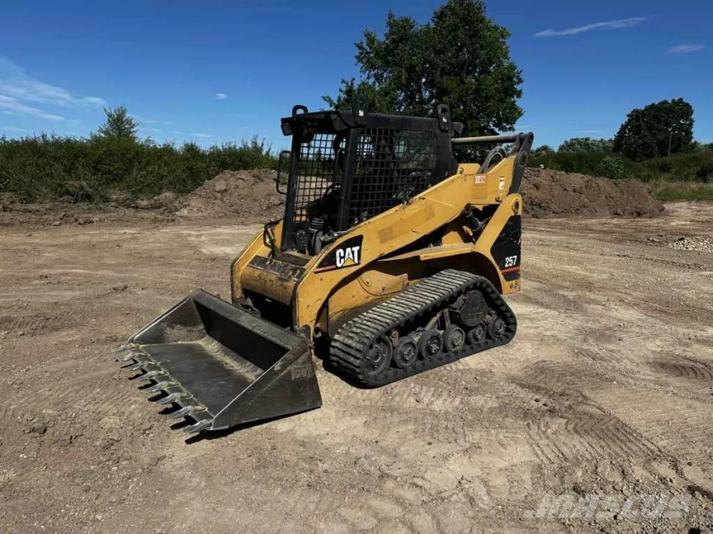 CAT 257 Laderaupen