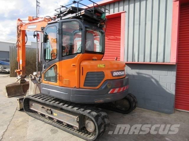 Doosan DX 85 R-3 Midibagger  7t - 12t