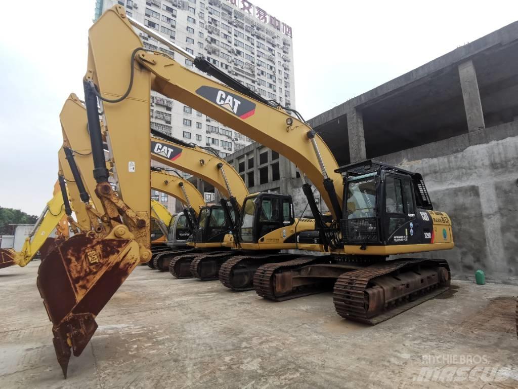 CAT 329 D Raupenbagger