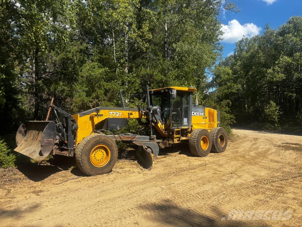 John Deere 772 G Grader