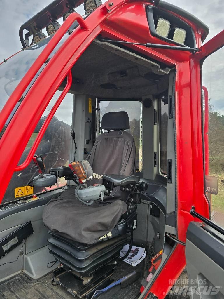 Komatsu 911.6 Harvester