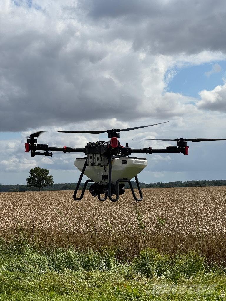  XAG P100PRO DEMO Selbstfahrende Sprühgeräte