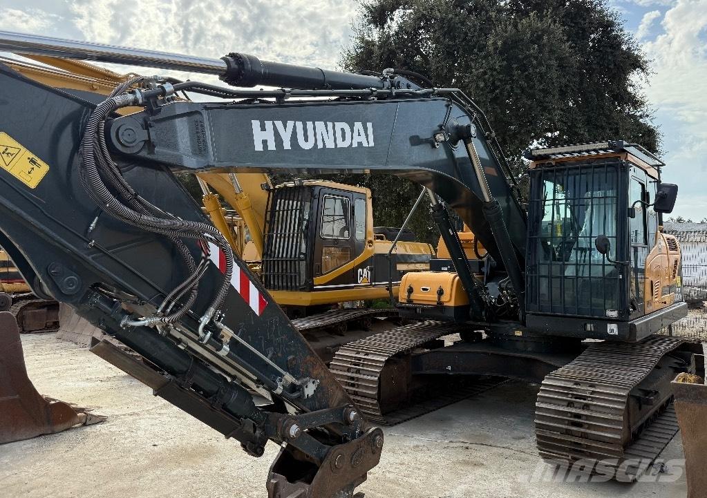 Hyundai HX220AL Raupenbagger