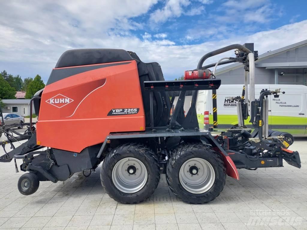 Kuhn VBP 2265 Rundballenpressen