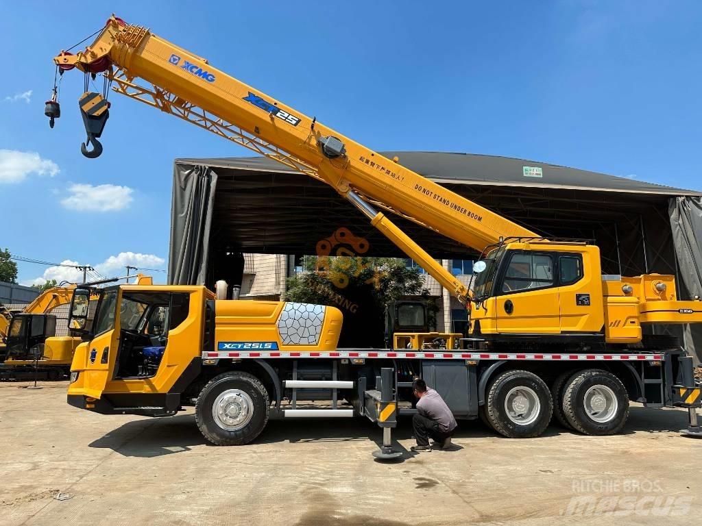 XCMG XCT 25 Kranen voor alle terreinen