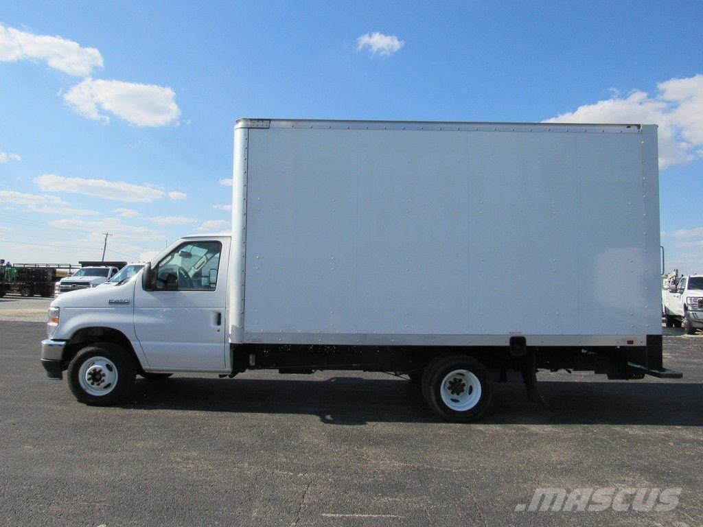 Ford E-450 Kofferaufbau