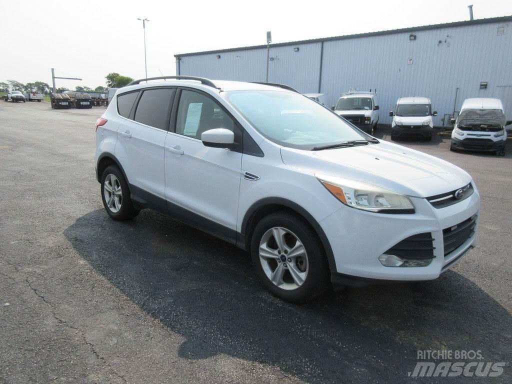 Ford Escape PKWs