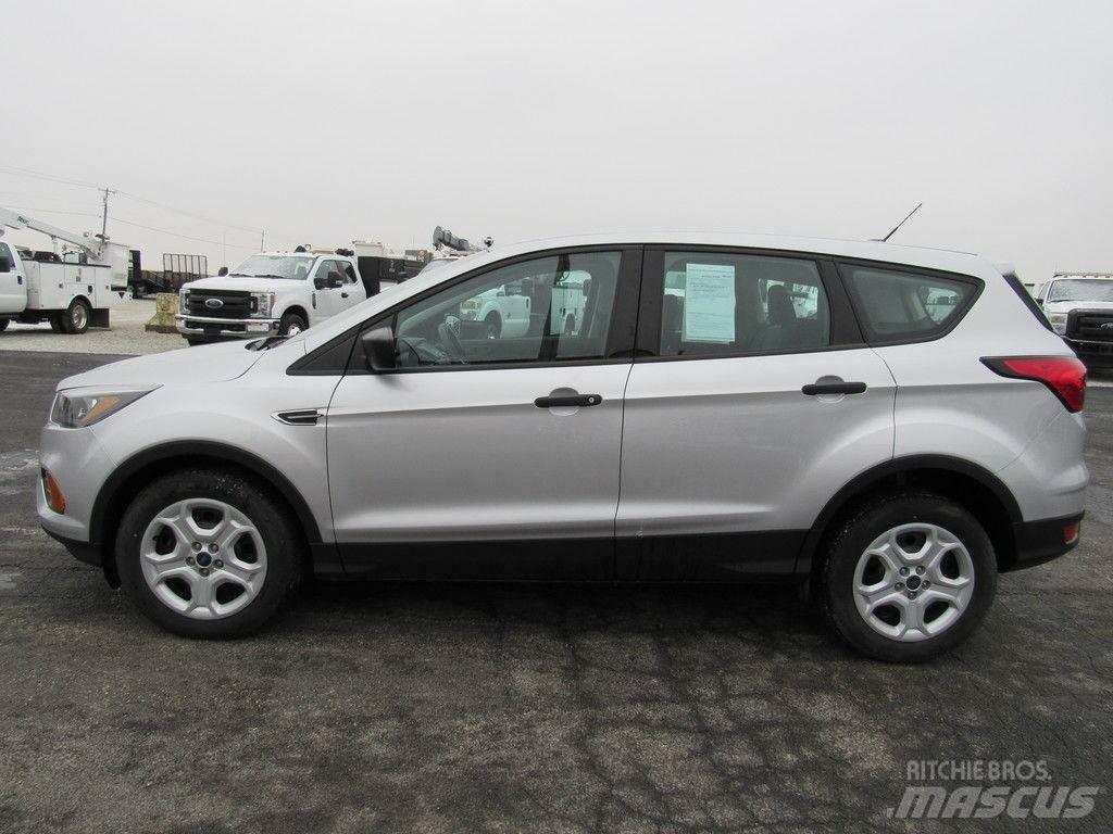Ford Escape PKWs