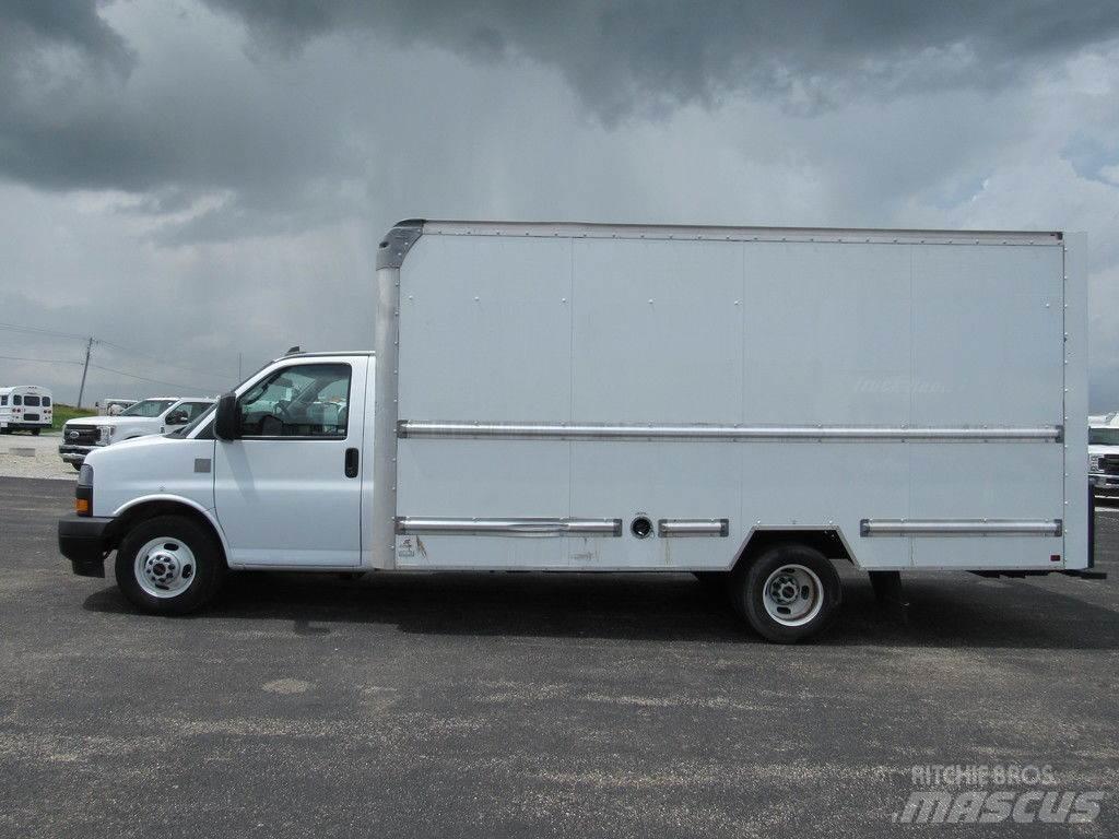 GMC Savana 3500 Kofferaufbau